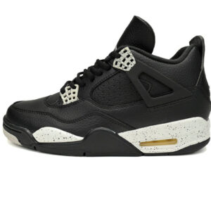 Air Jordan 4 Retro Oreo