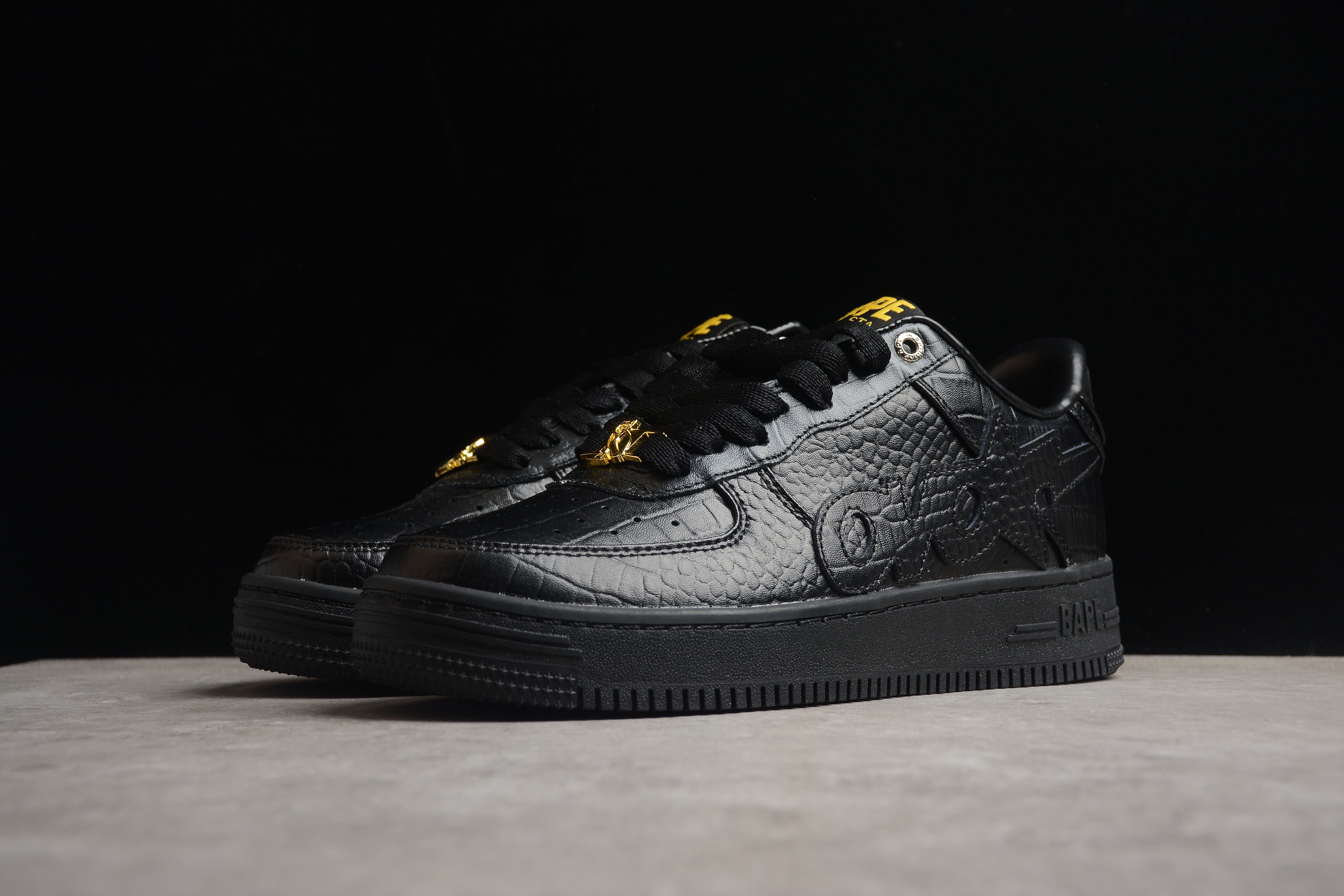 BAPE STA Low-Top Black Croc-Embossed Sneakers - Image 8
