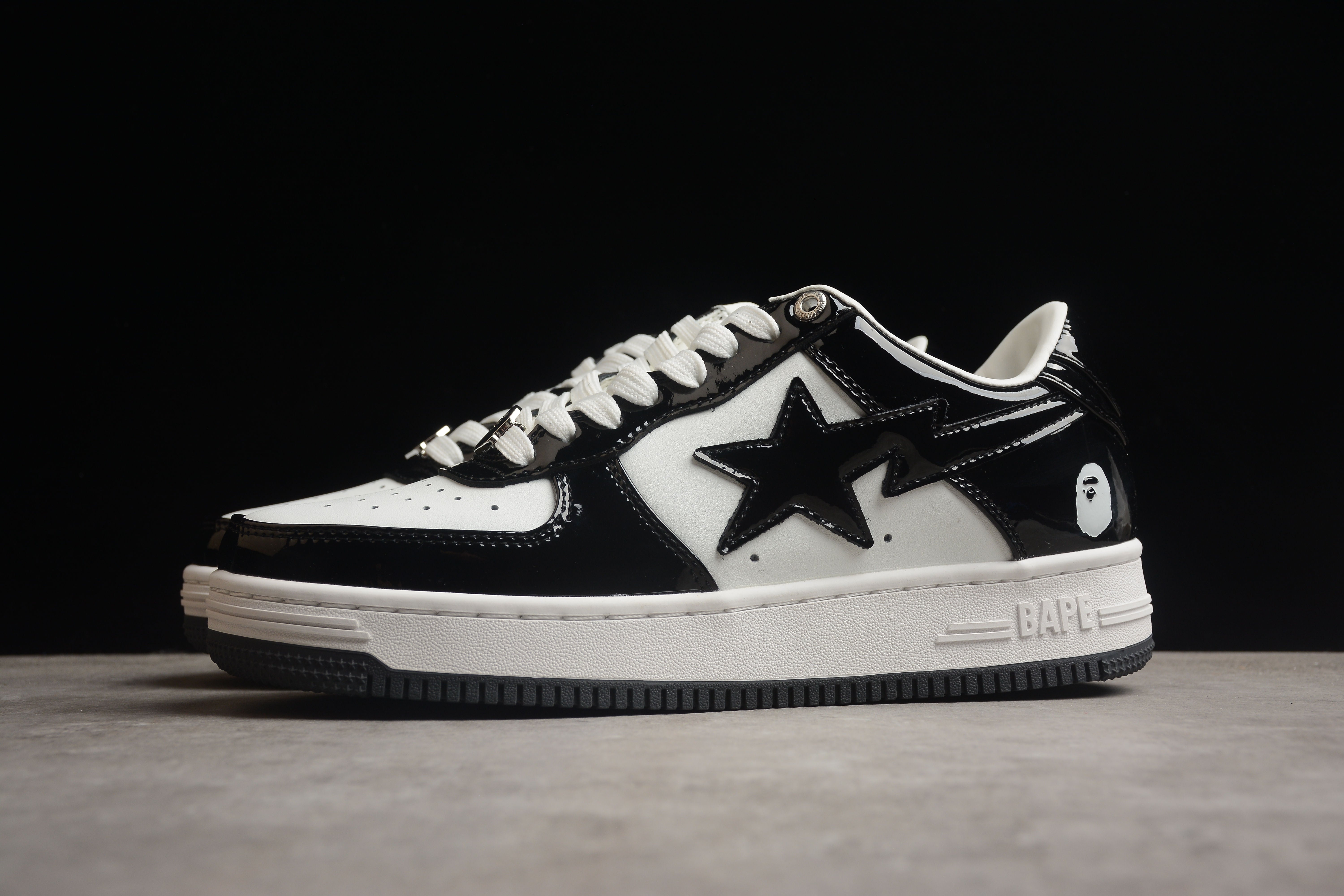 BAPE STA Low-Top Sneakers in Black and White - Image 8