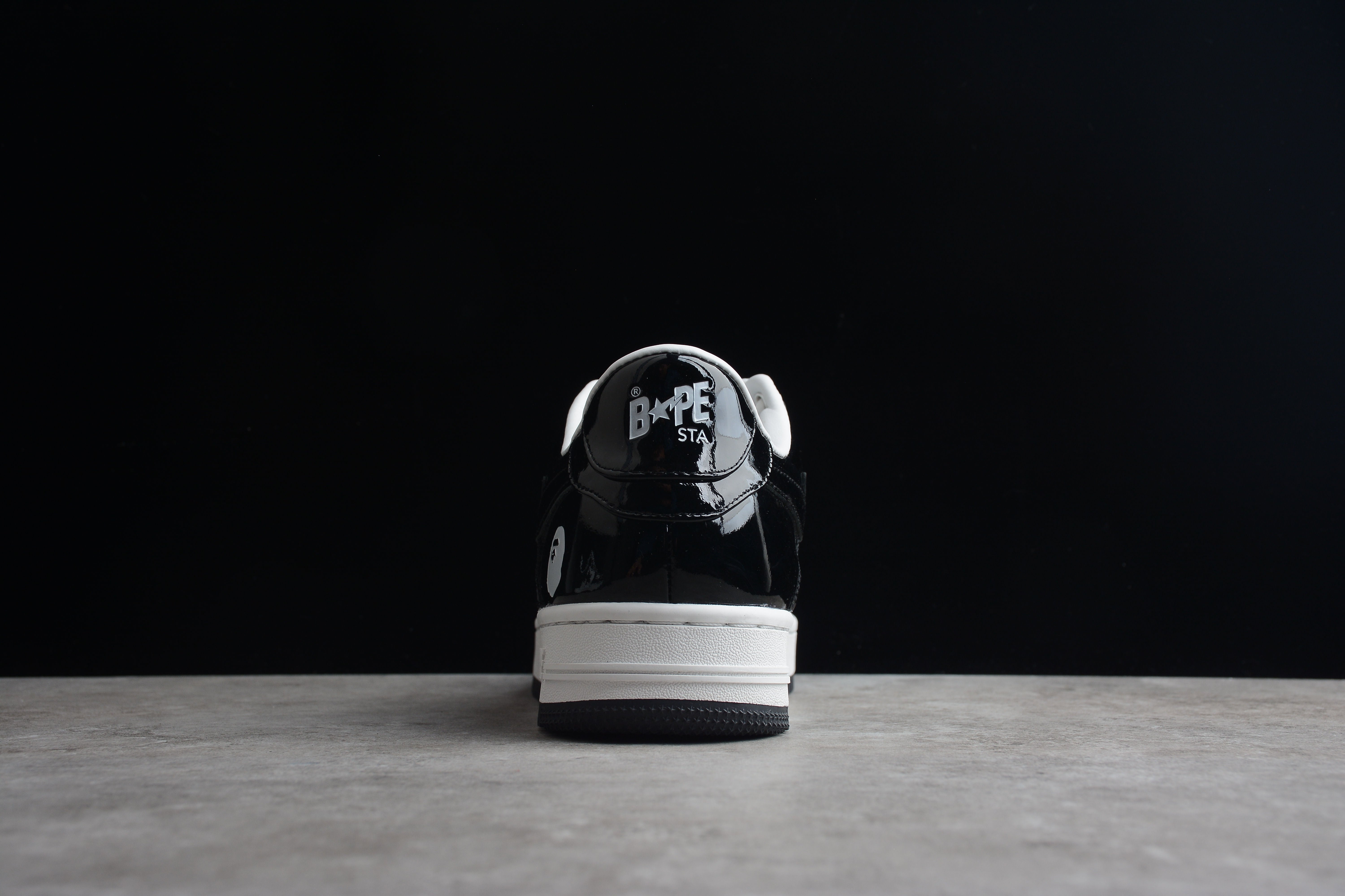 BAPE STA Low-Top Sneakers in Black and White - Image 4