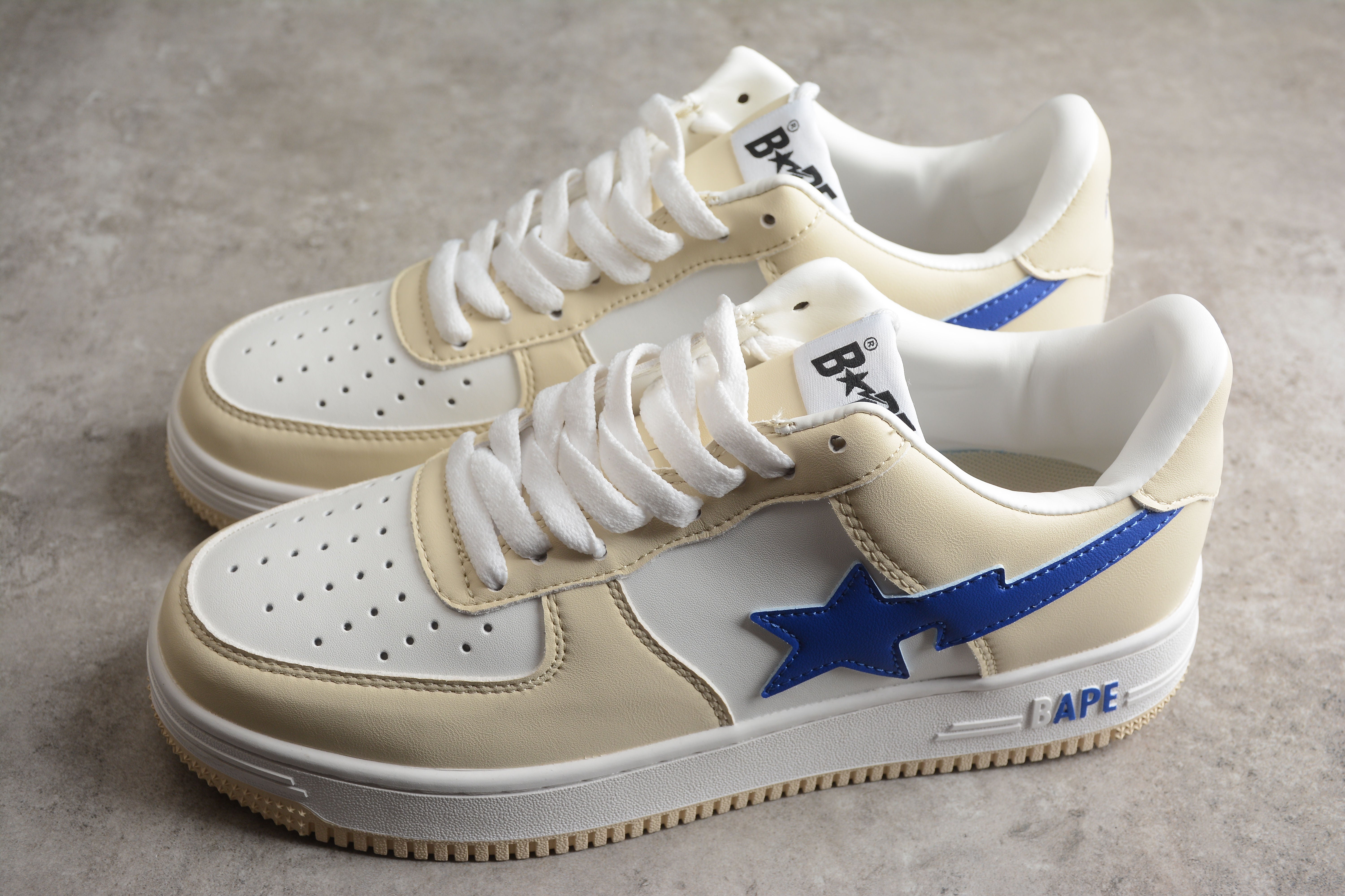 BAPE STA Low-Top Sneakers in Cream and Blue - Image 3