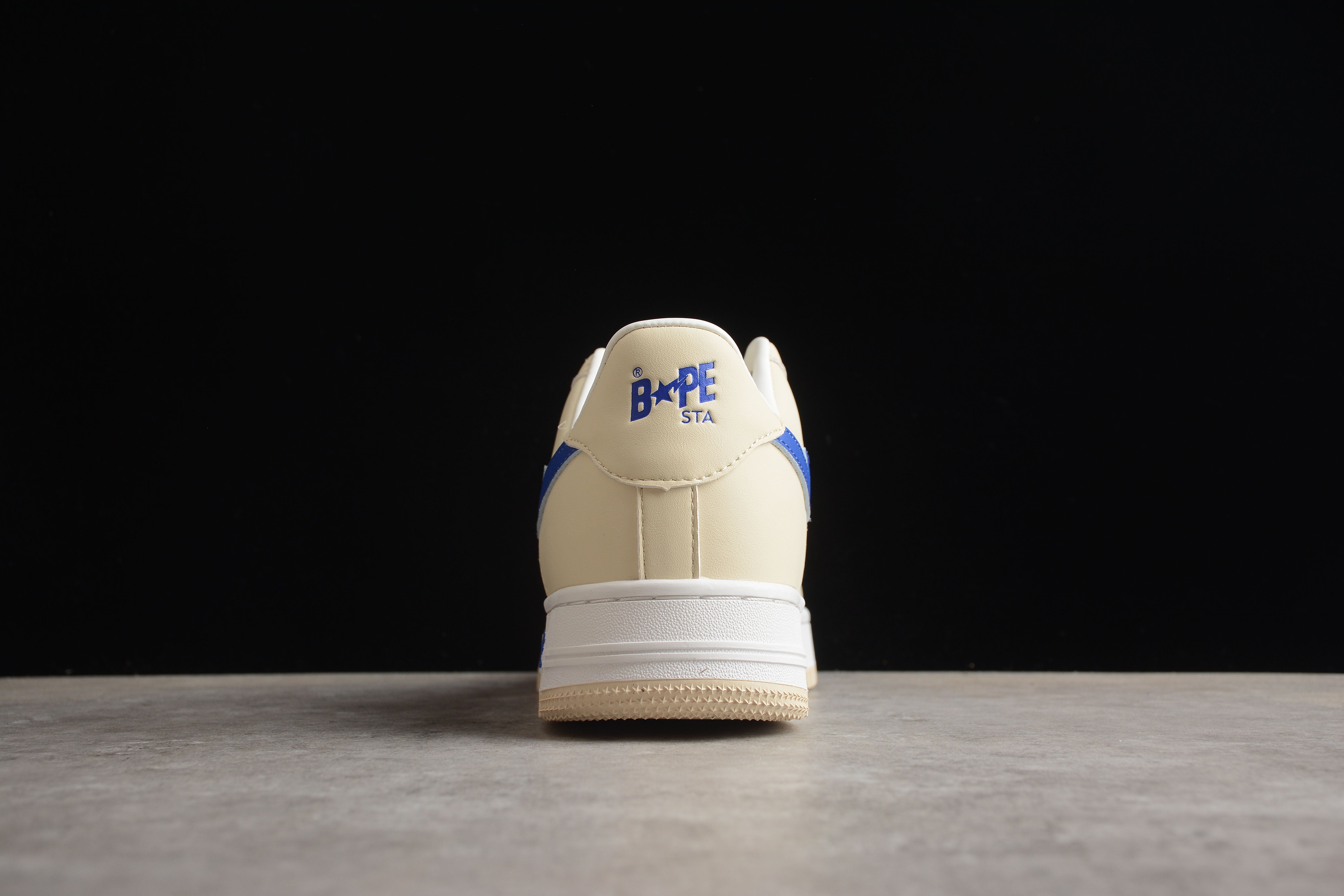 BAPE STA Low-Top Sneakers in Cream and Blue - Image 4