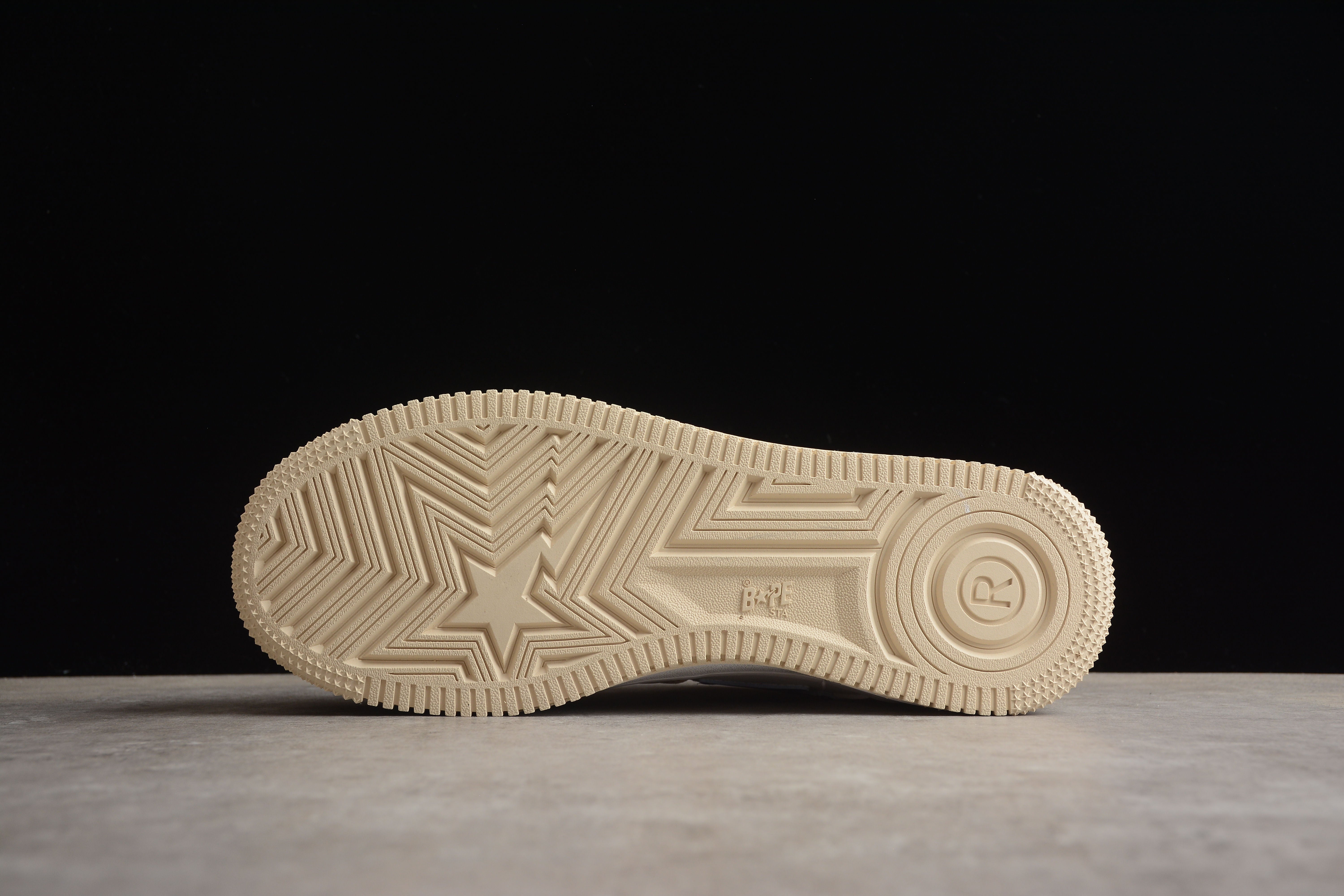 BAPE STA Low-Top Sneakers in Cream and Blue - Image 5