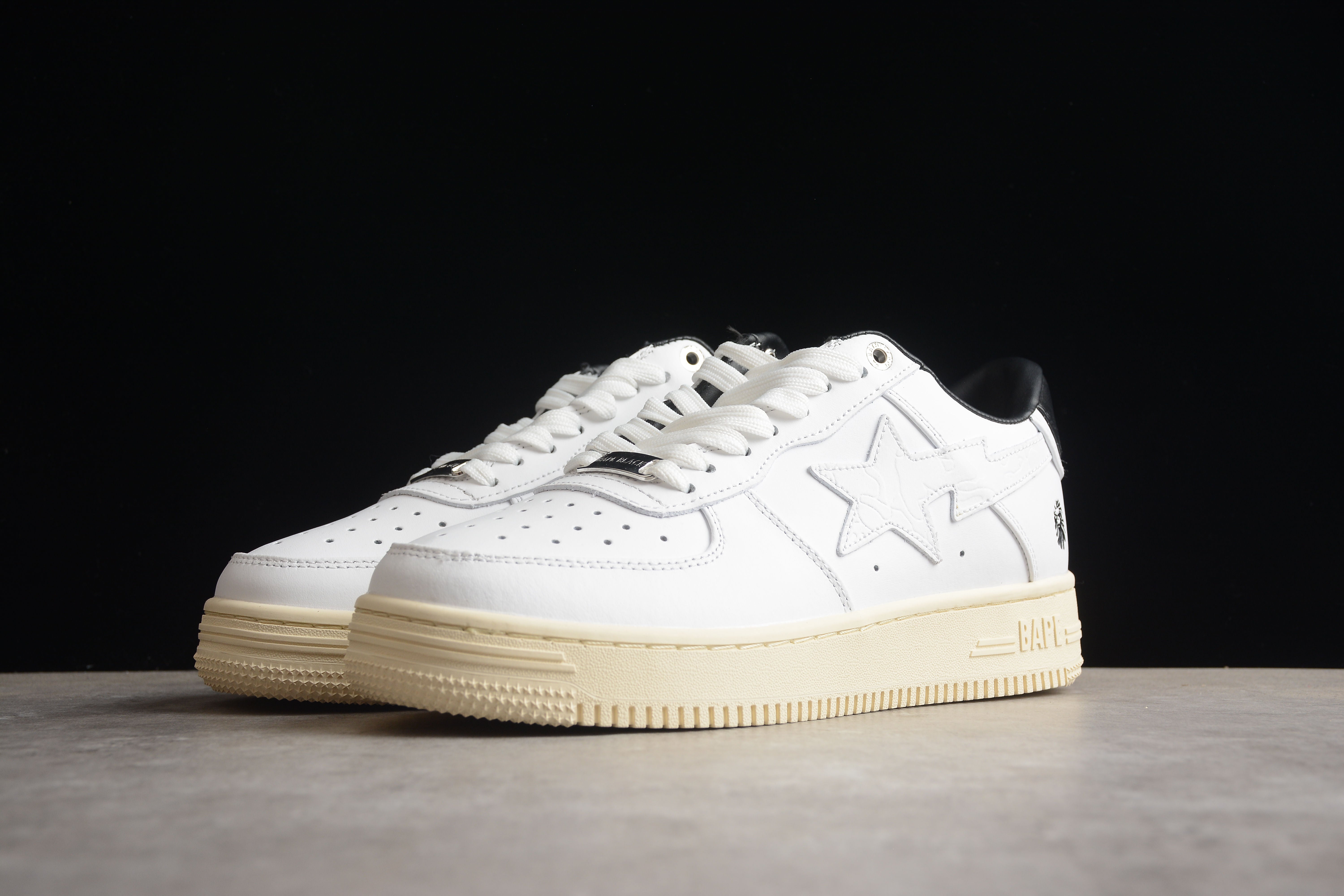 BAPE STA Low-Top Sneakers in White and Black - Image 8