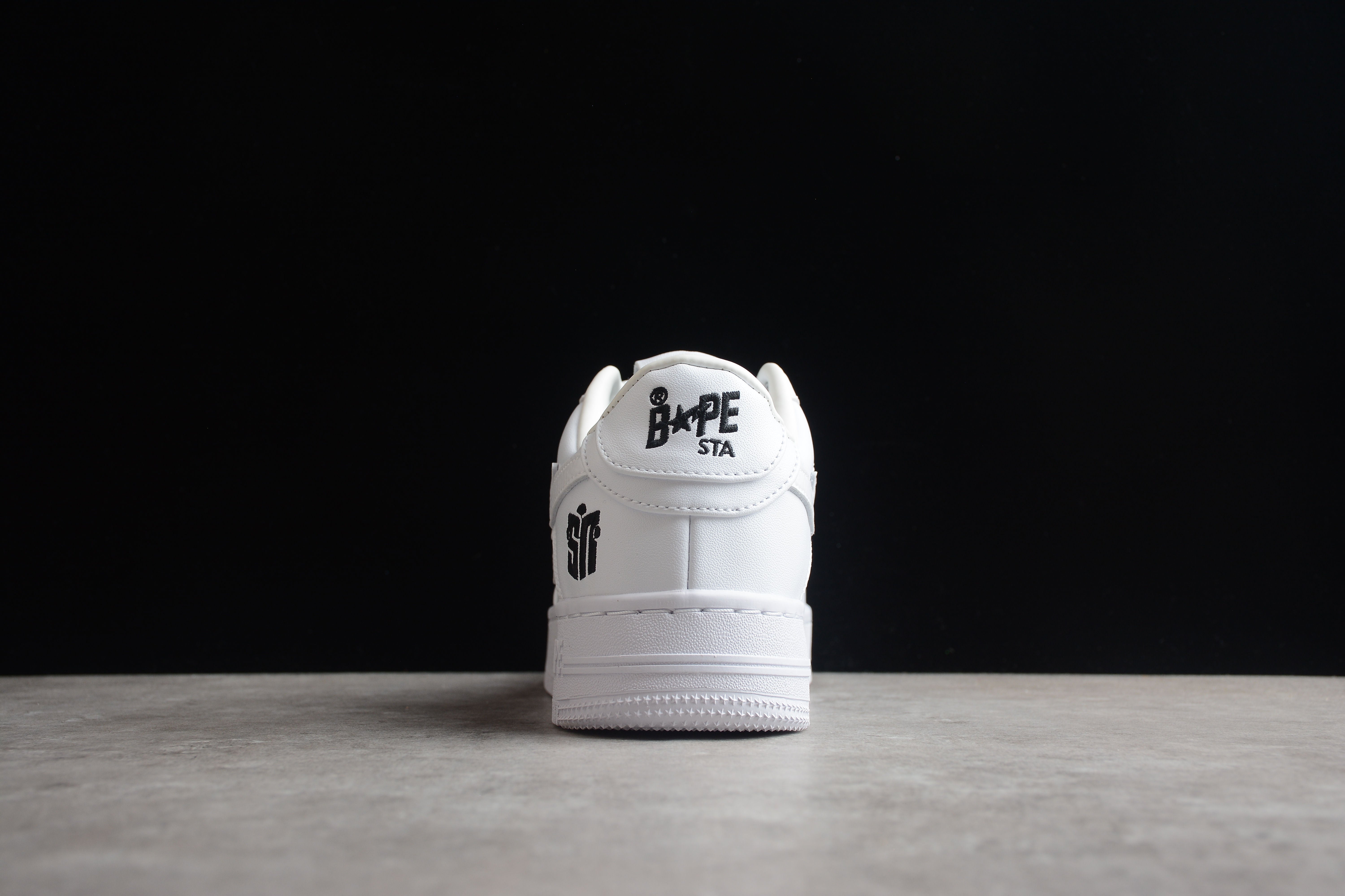 BAPE STA Low Top Sneakers - Image 4