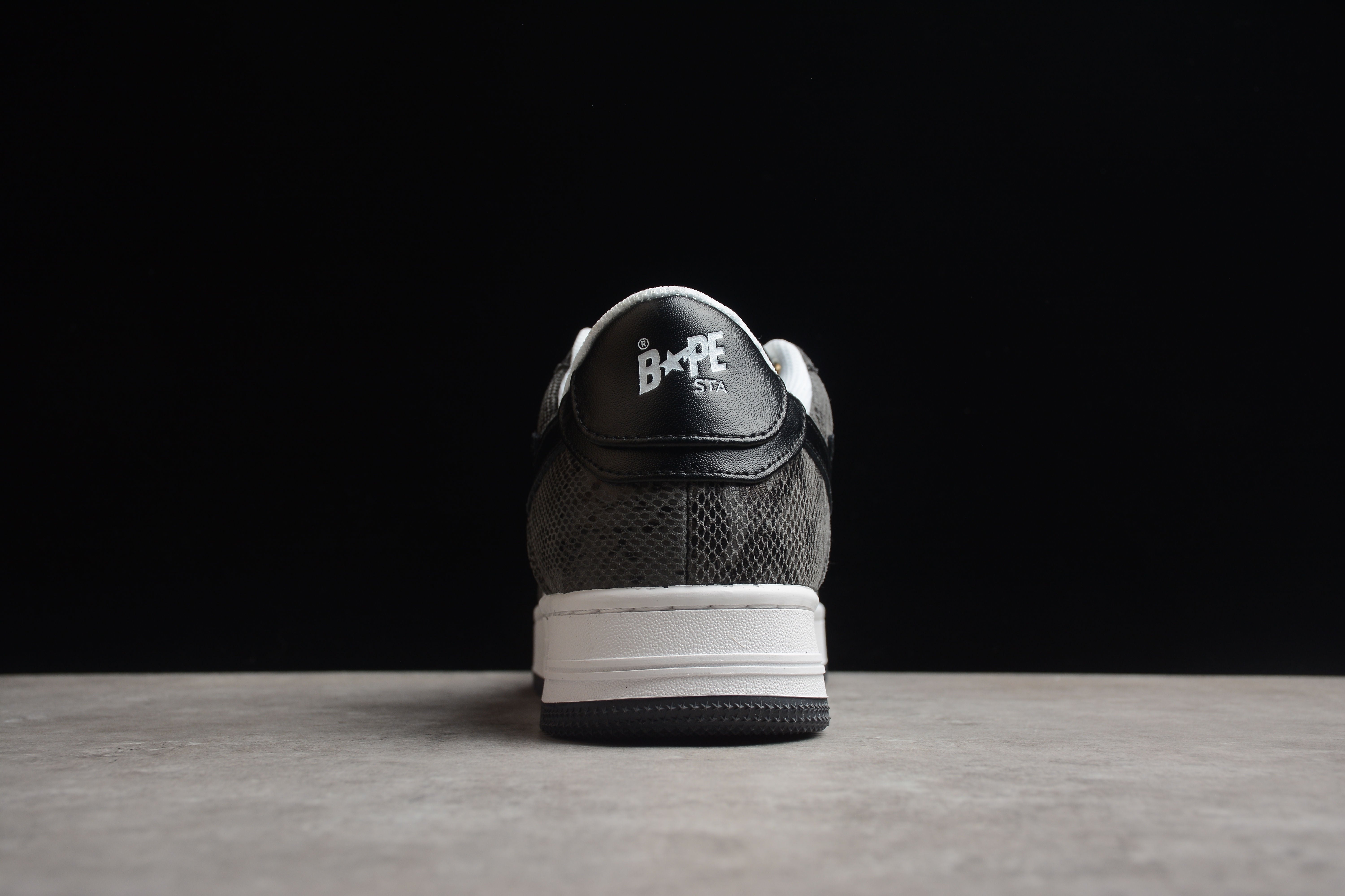 BAPE STA Low-Top Sneakers with Black Snakeskin Pattern - Image 4