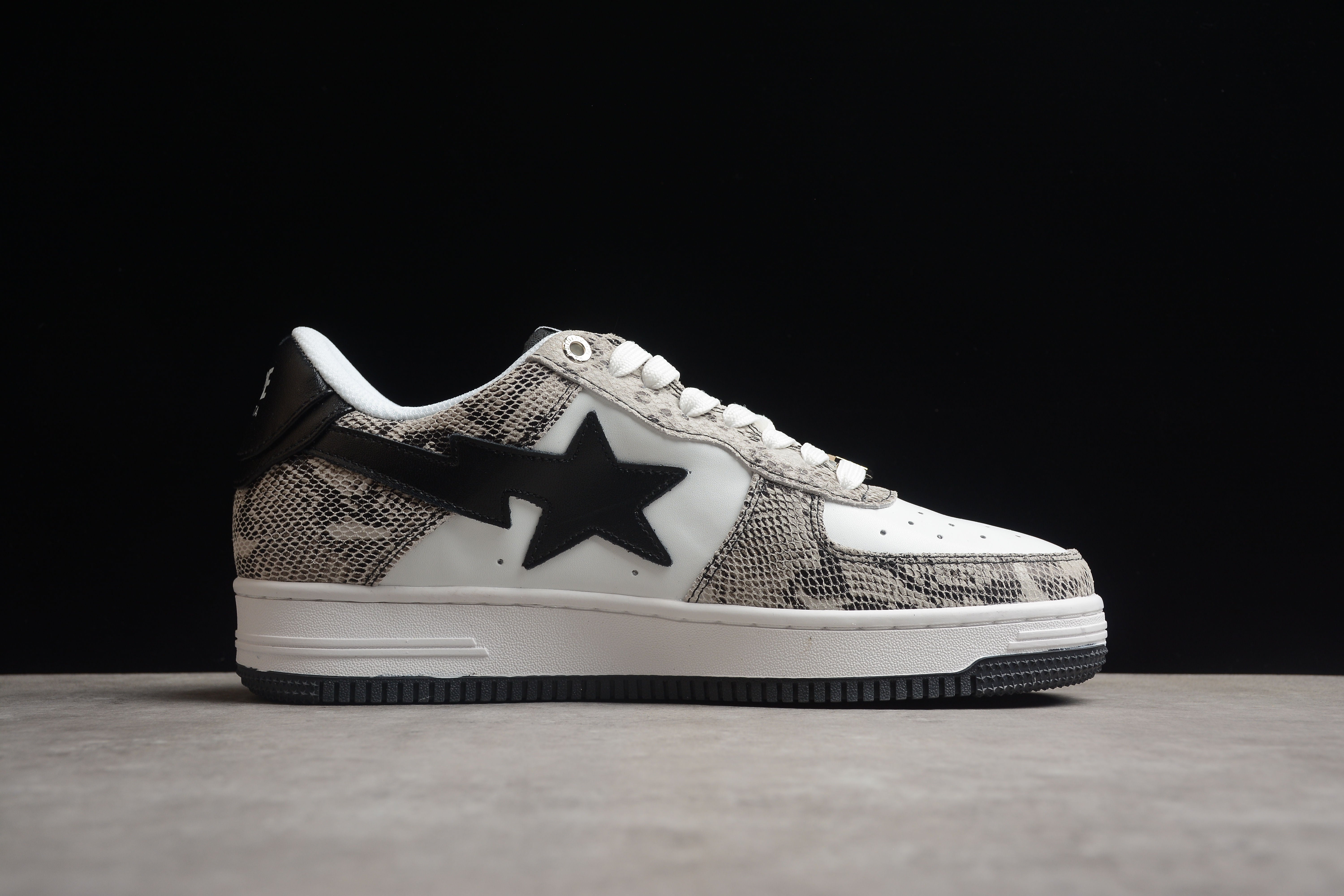 BAPE STA Low-Top Sneakers with Snakeskin Pattern - Image 7