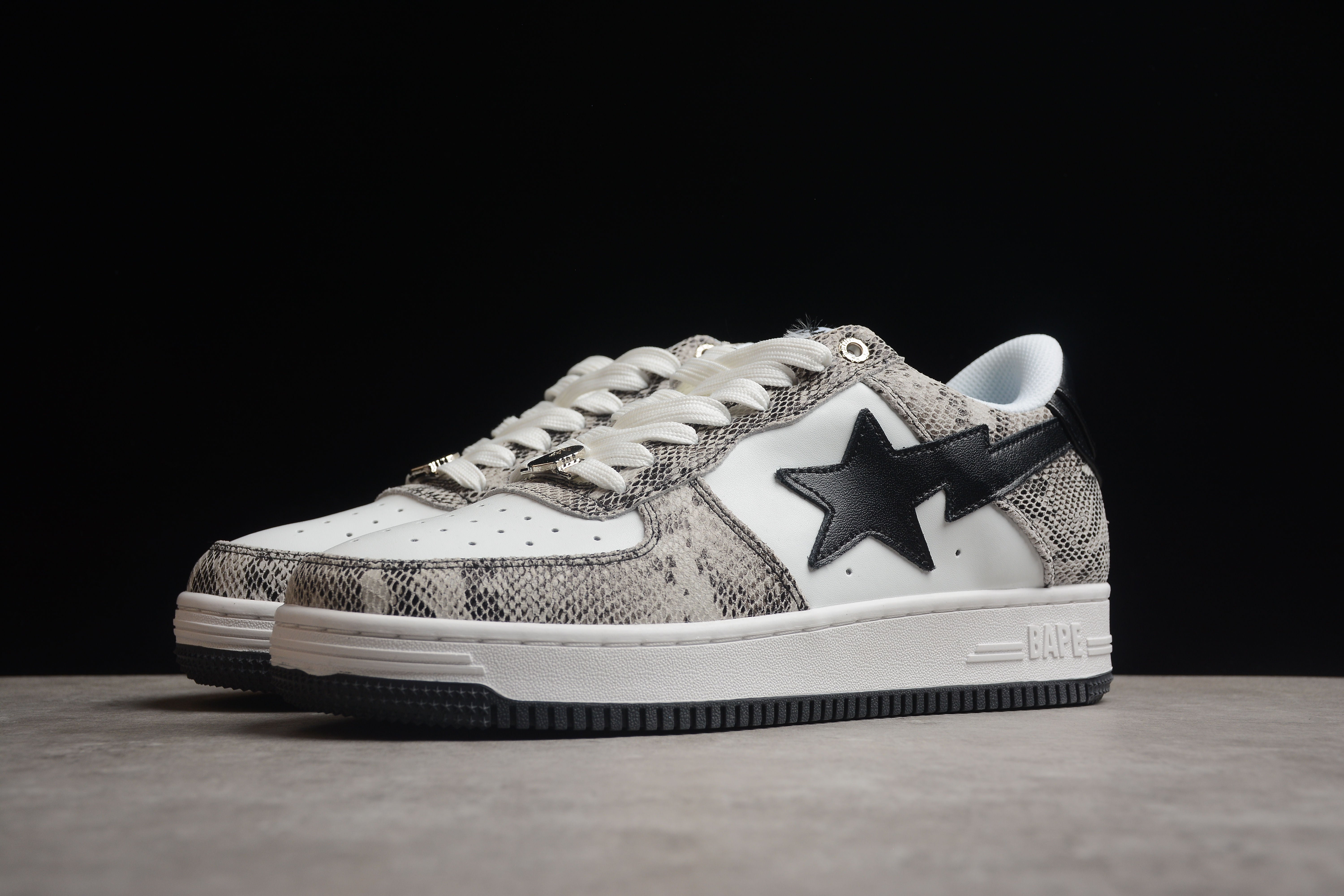 BAPE STA Low-Top Sneakers with Snakeskin Pattern - Image 8