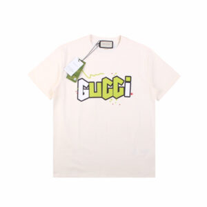 Gucci Lightning Bolt Logo T-Shirt in Cream