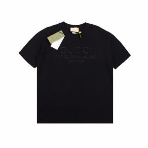 Gucci T-shirt with Embroidered Cities