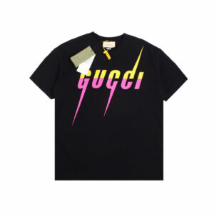Gucci T-shirt with Retro Logo (Black)