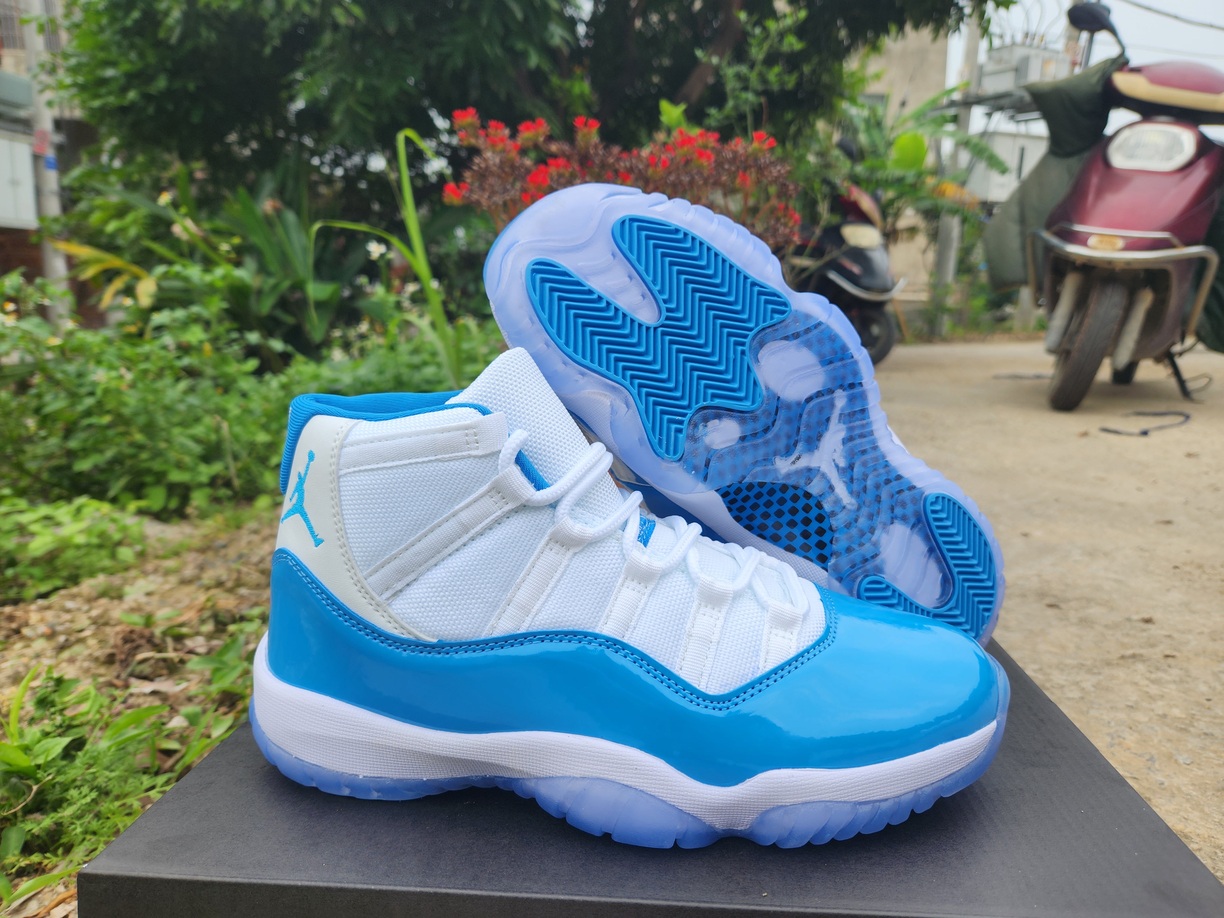 JORDAN 11 "White Jade" - Image 2
