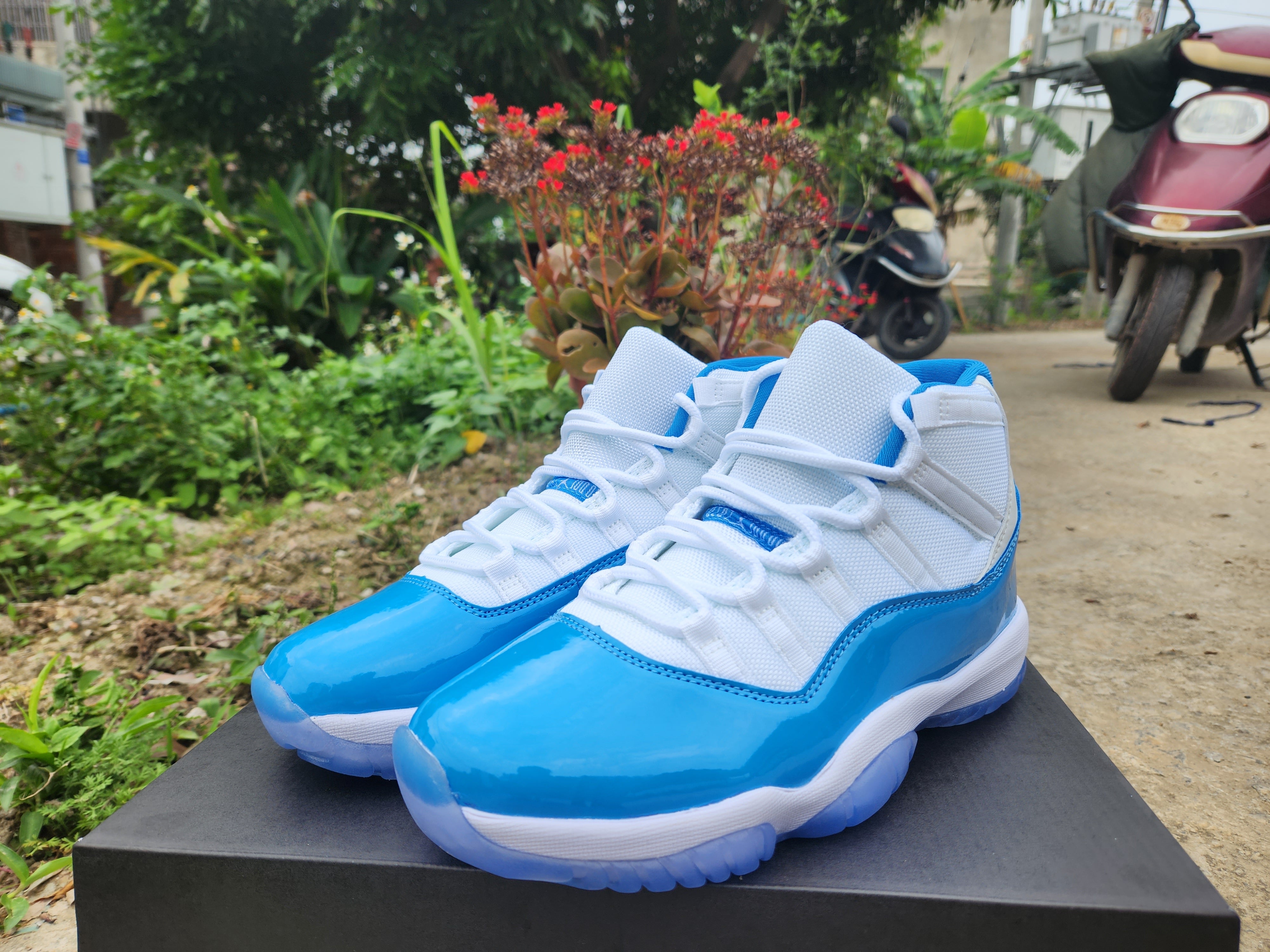 JORDAN 11 "White Jade" - Image 3