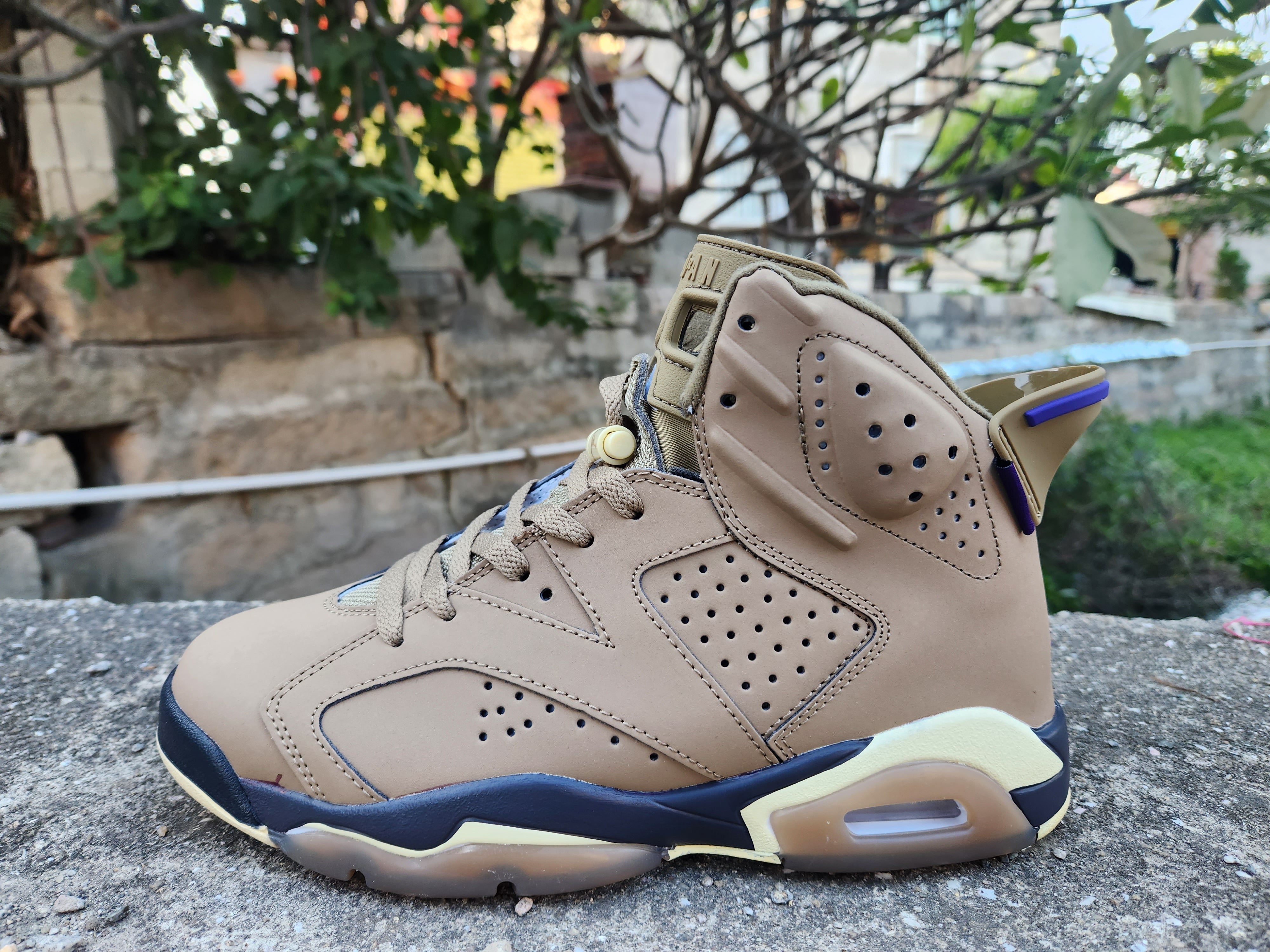 Jordan 6 "Travis Scott British Khaki" - Image 4