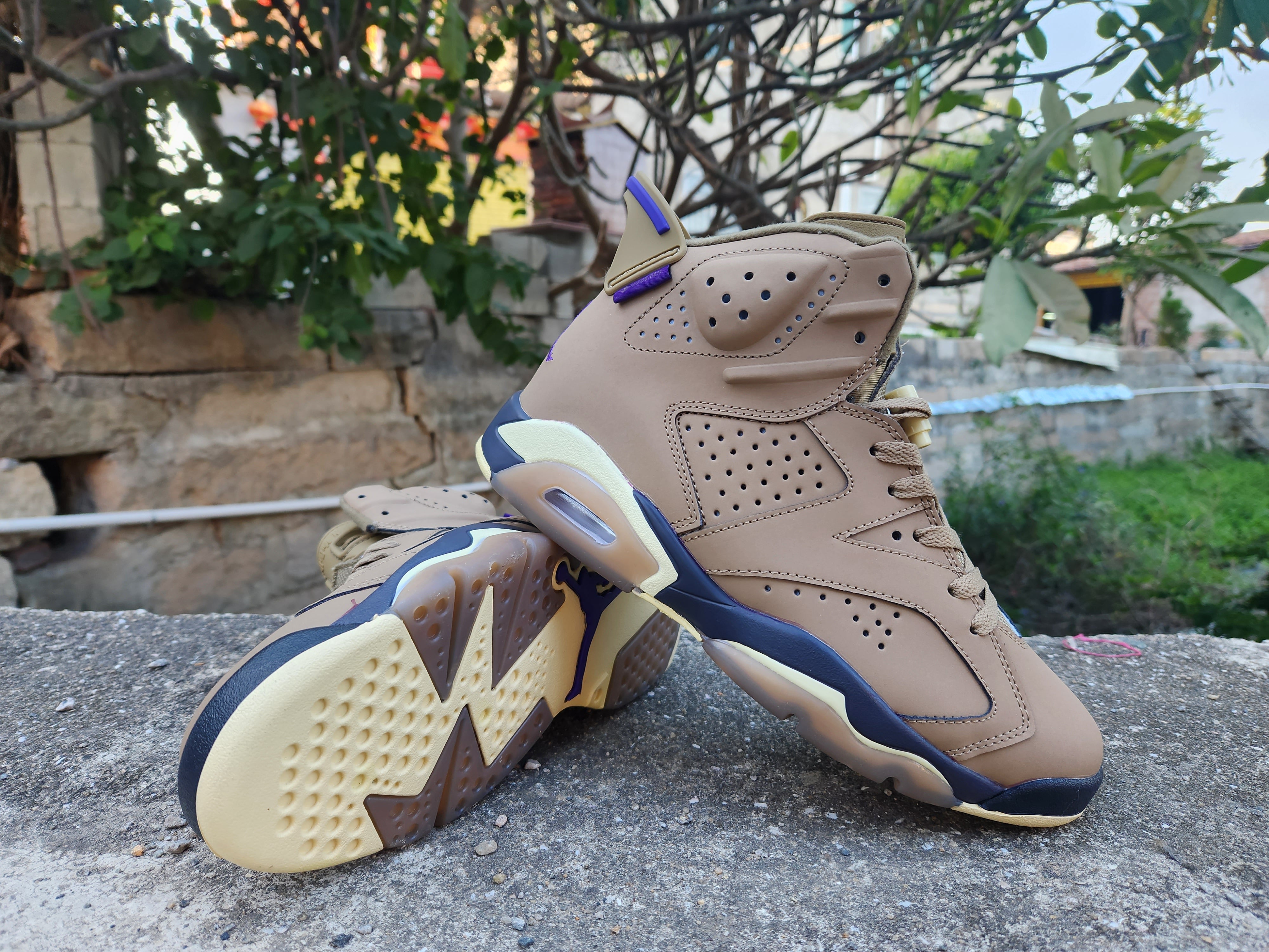 Jordan 6 "Travis Scott British Khaki" - Image 3