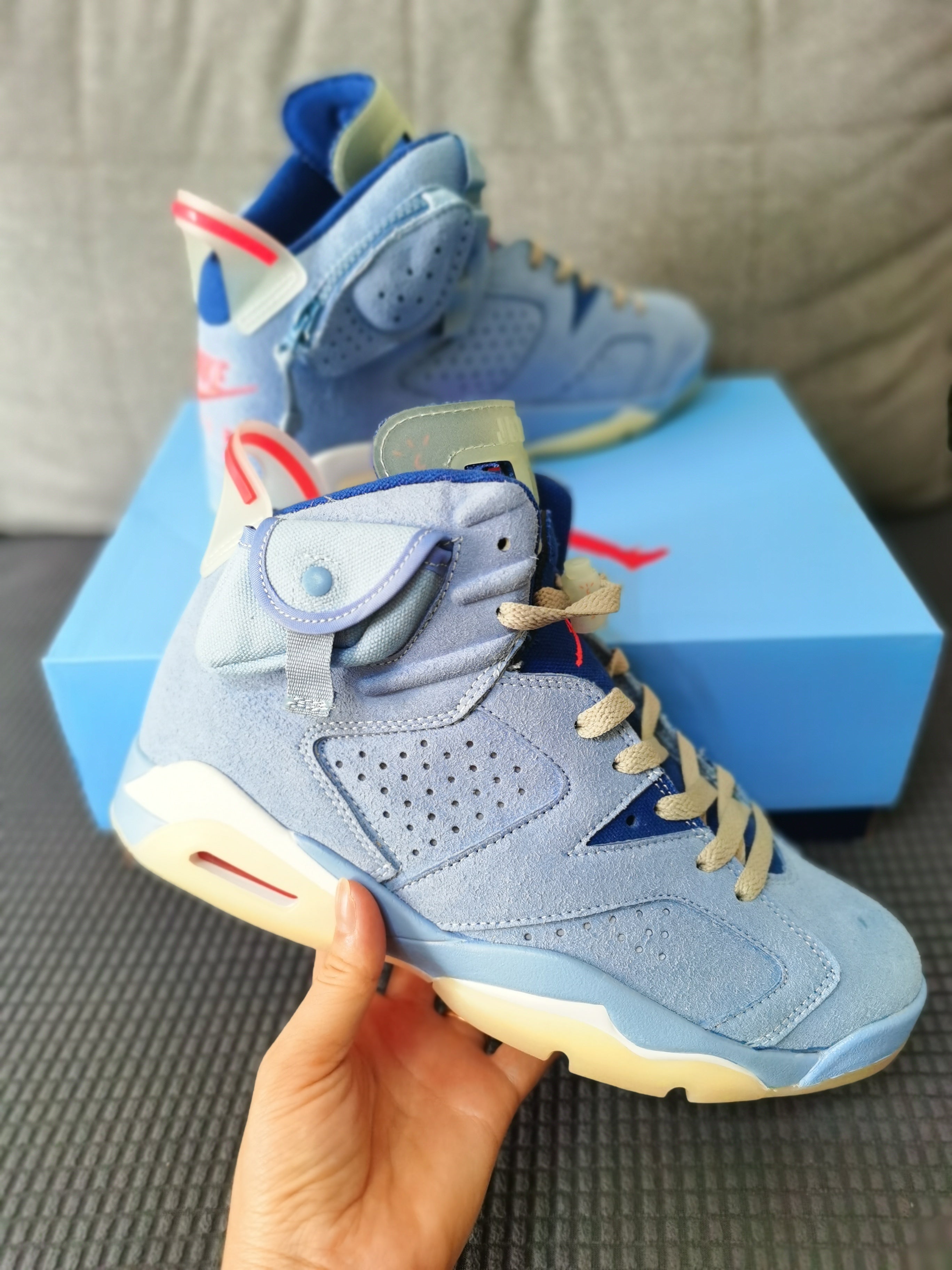 Jordan 6 "UNC" - Image 2