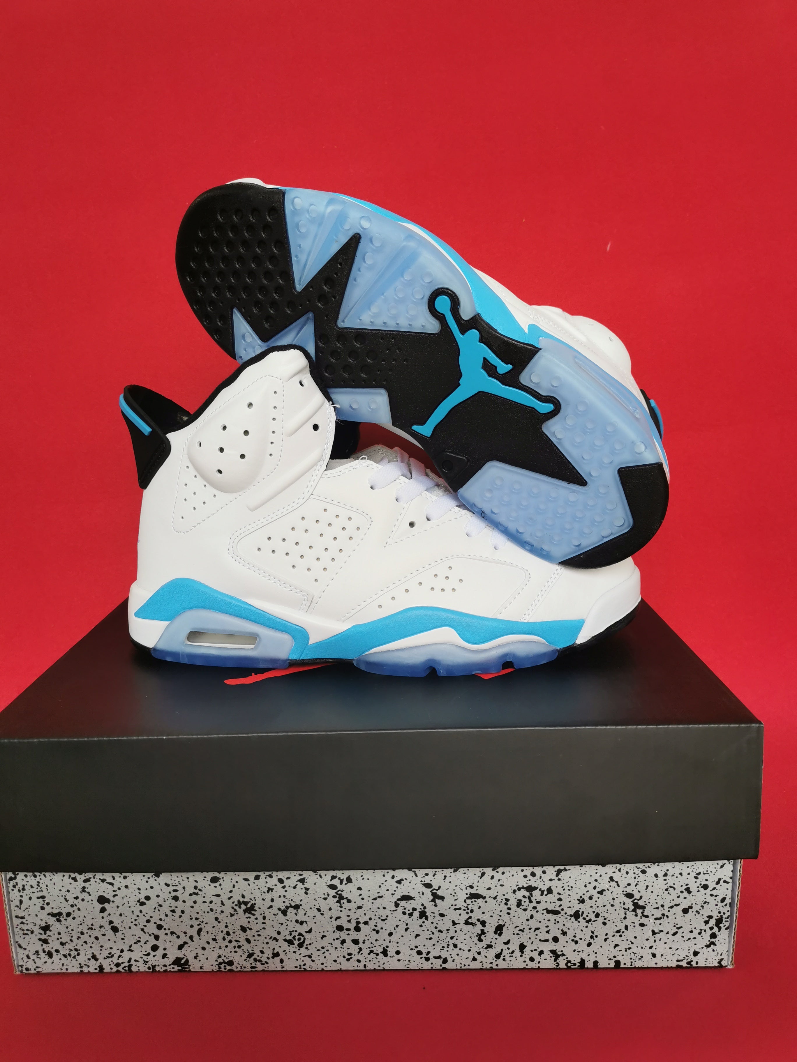 Jordan 6 White and Blue - Image 4