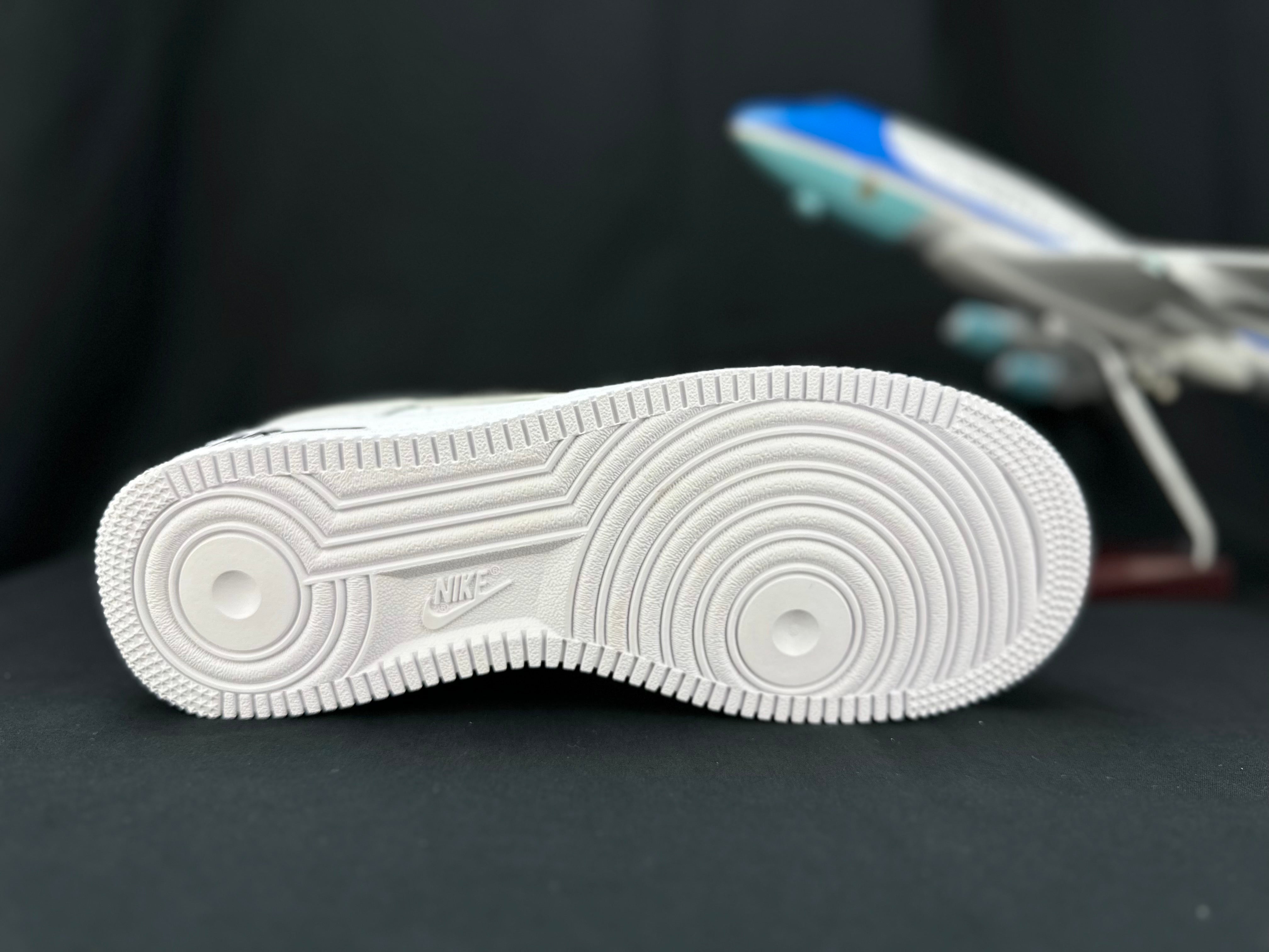 NIKE AIR FORCE 1 "Double Swoosh White/Black" - Image 4