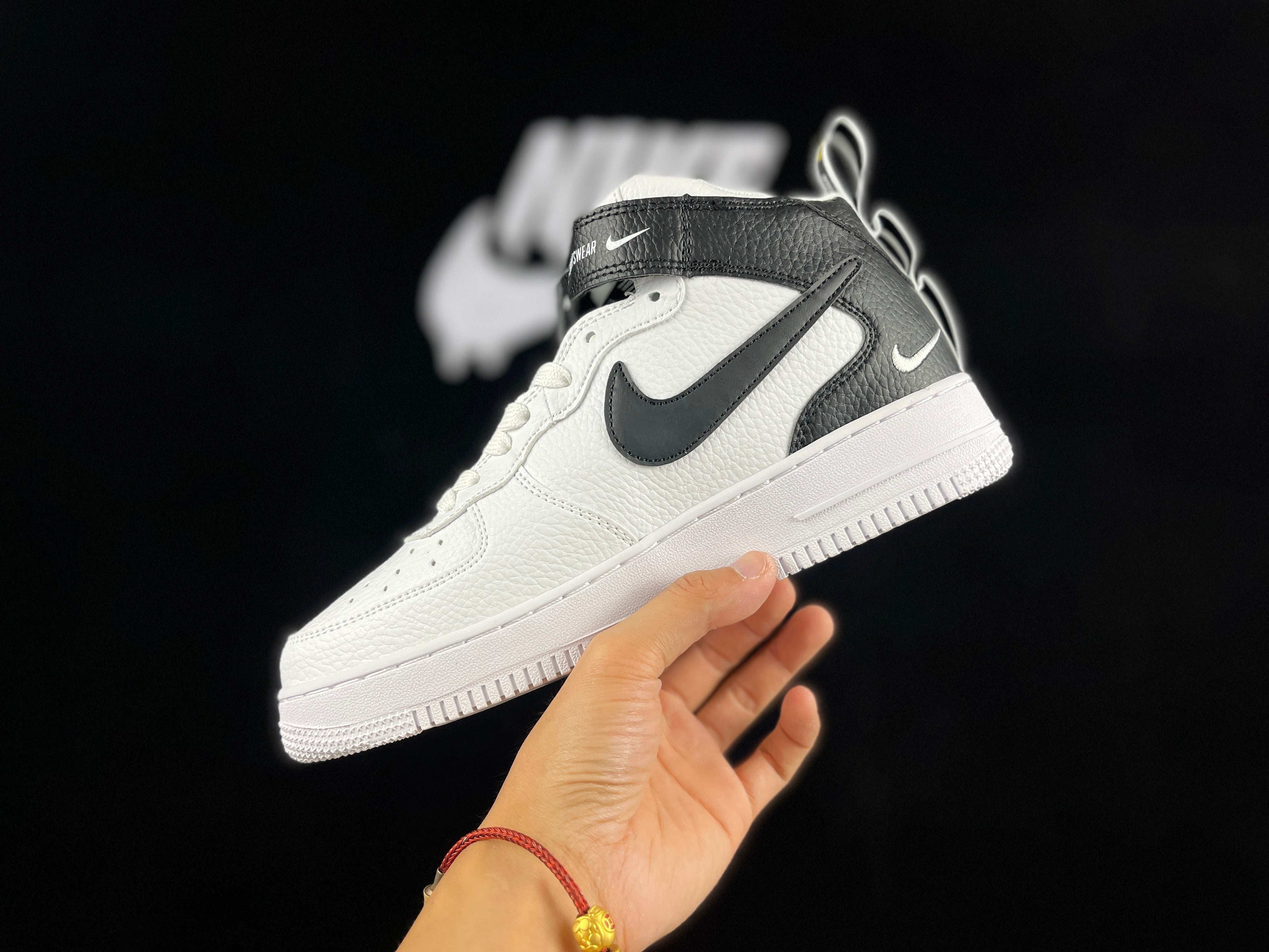 NIKE AIR FORCE 1 High "White/Black" - Image 3
