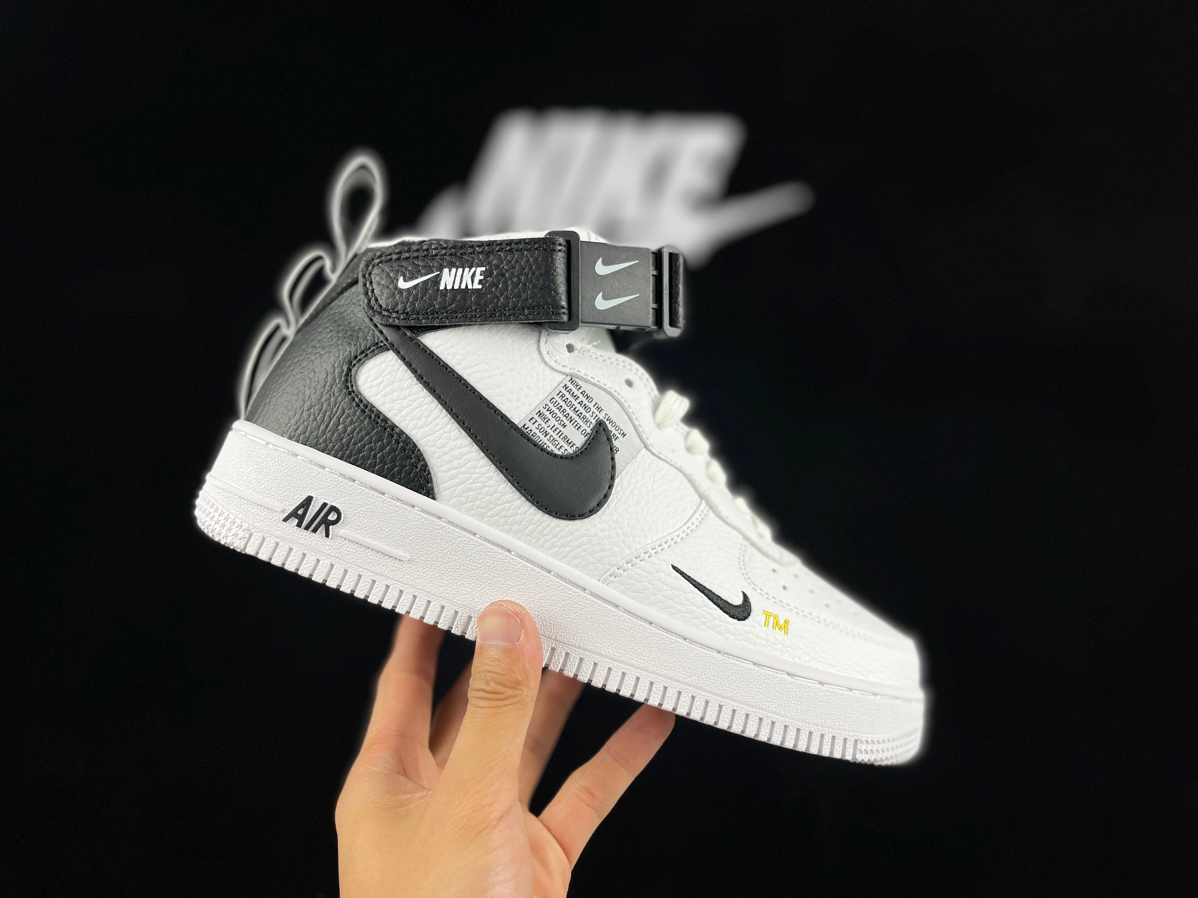 NIKE AIR FORCE 1 High "White/Black" - Image 2