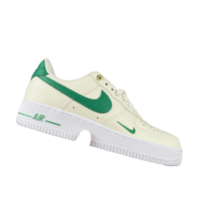 NIKE AIR FORCE 1 "Light Green"