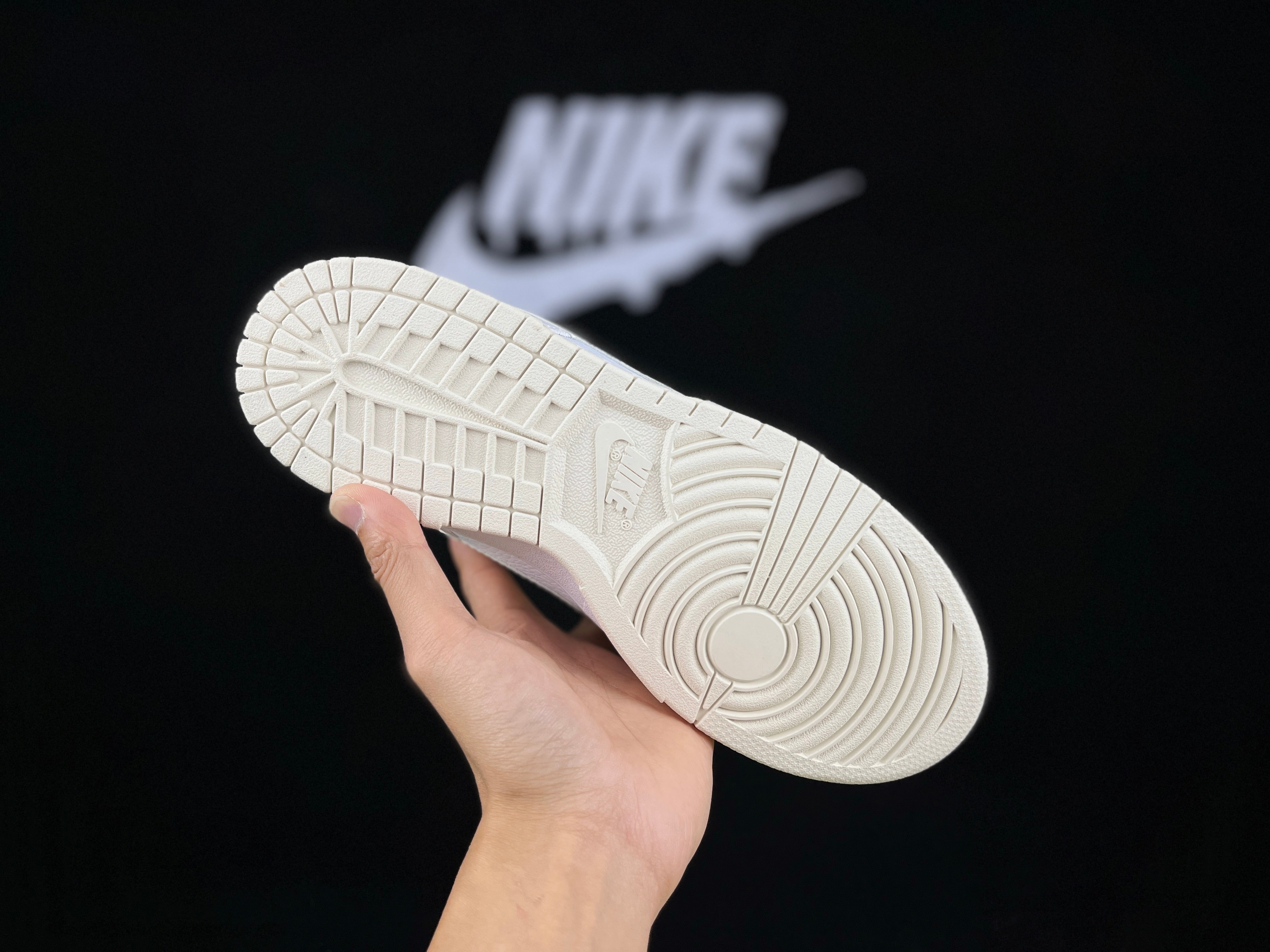 NIKE AIR FORCE 1 "Light Green" - Image 5