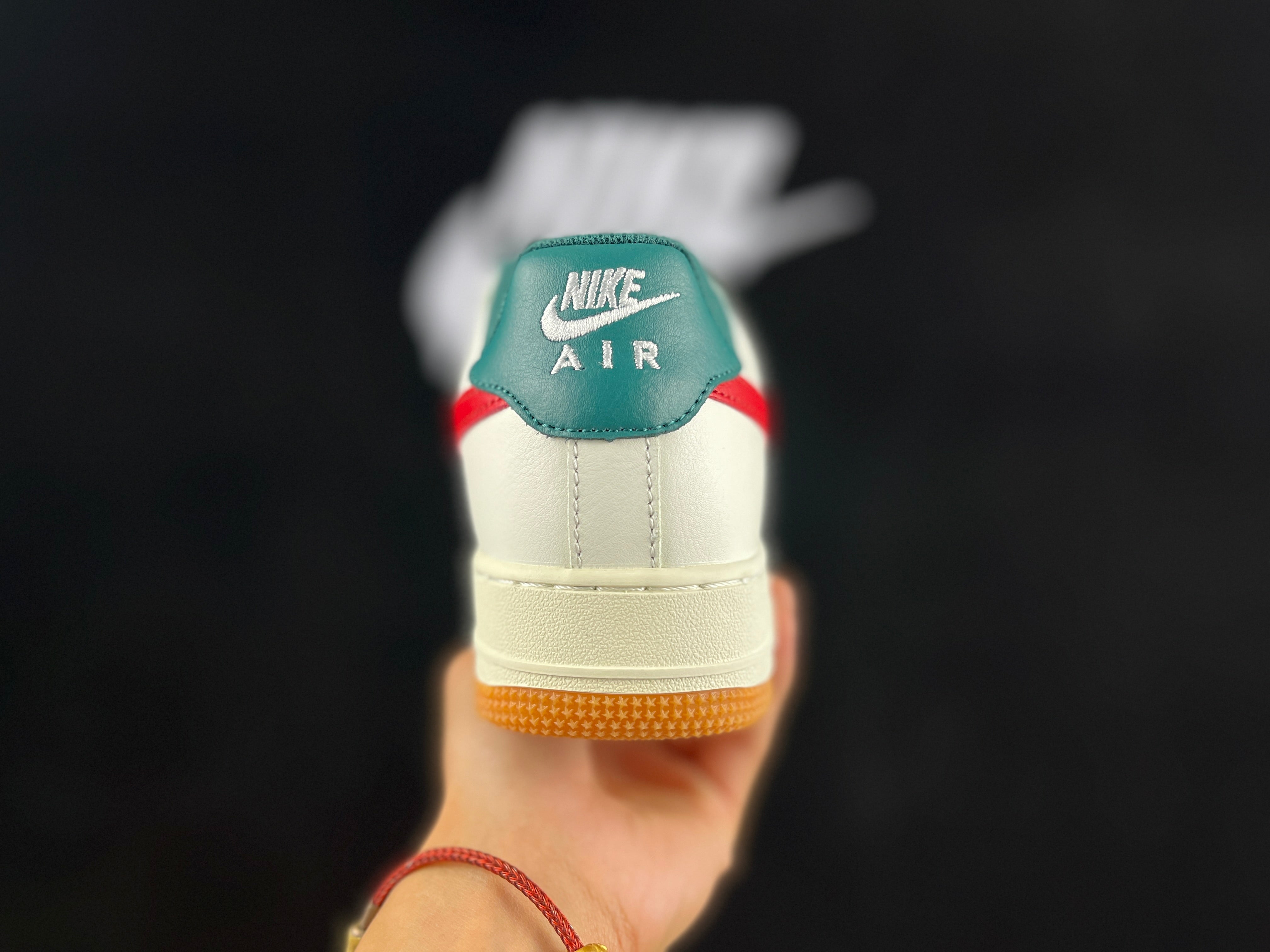 NIKE AIR FORCE 1 Low - Image 4
