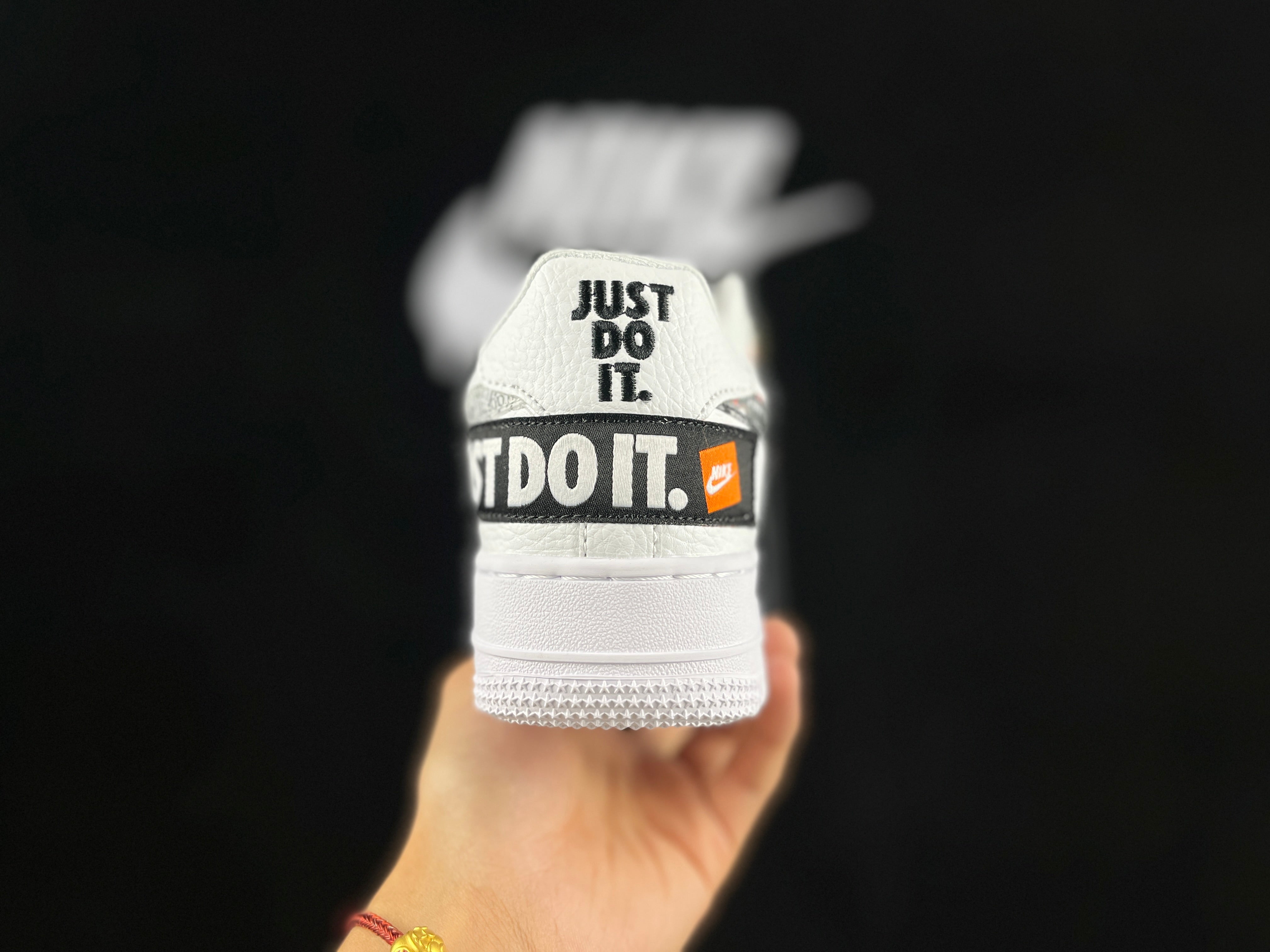NIKE AIR FORCE 1 Low "Just Do It" - Image 4