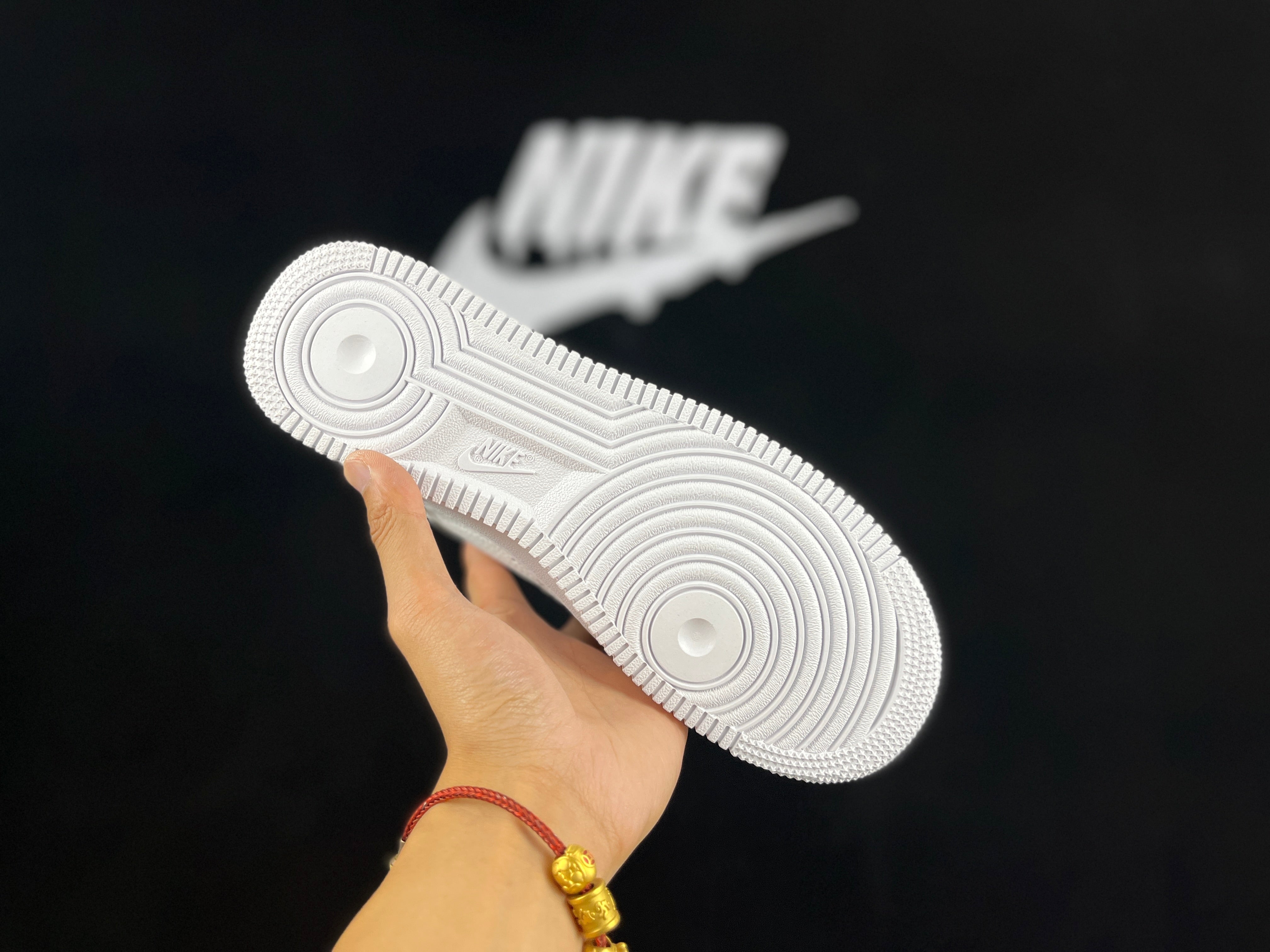 NIKE AIR FORCE 1 Low "White/Black" - Image 5