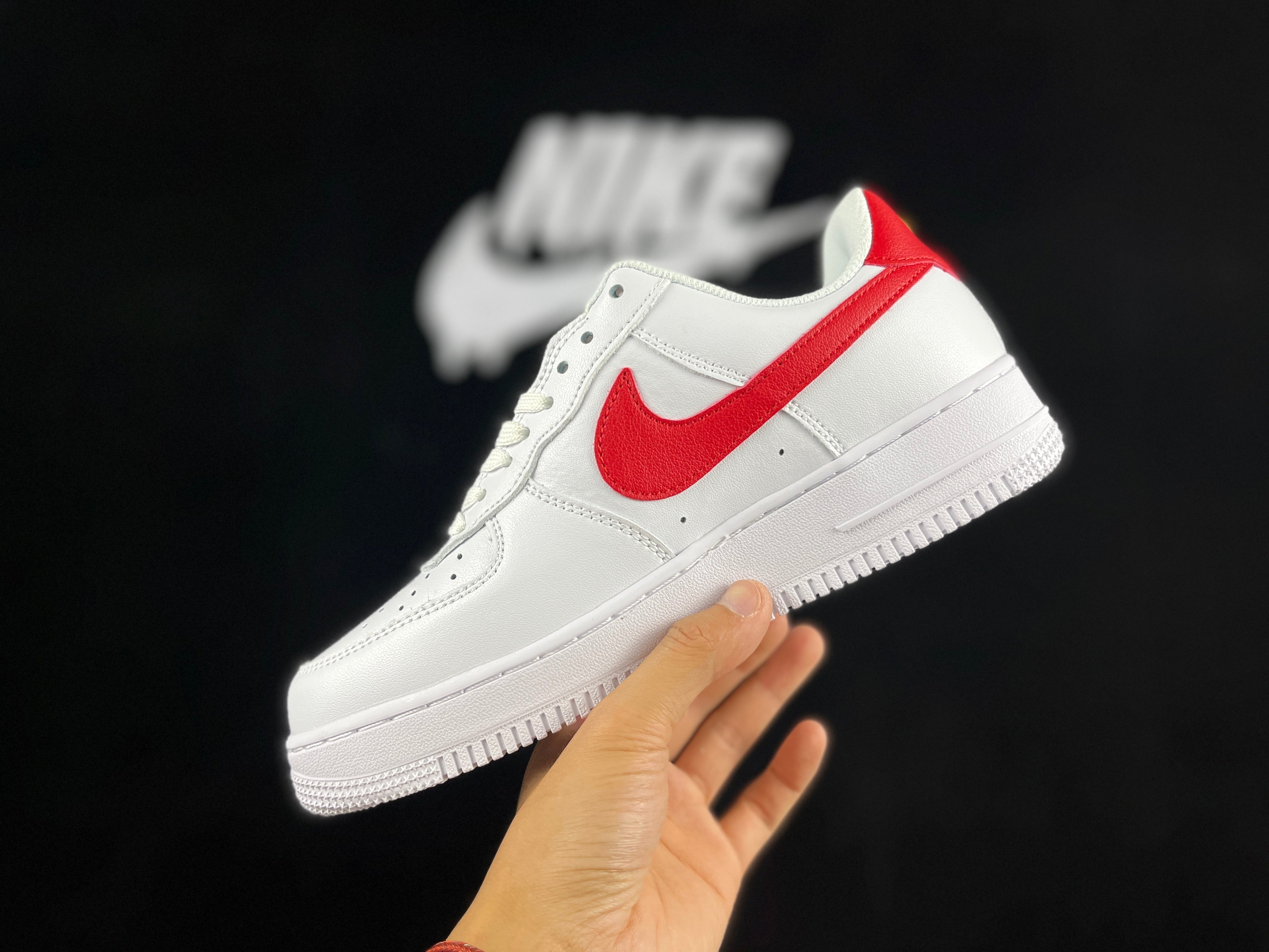 NIKE AIR FORCE 1 "Mini Swoosh White/Red" - Image 3