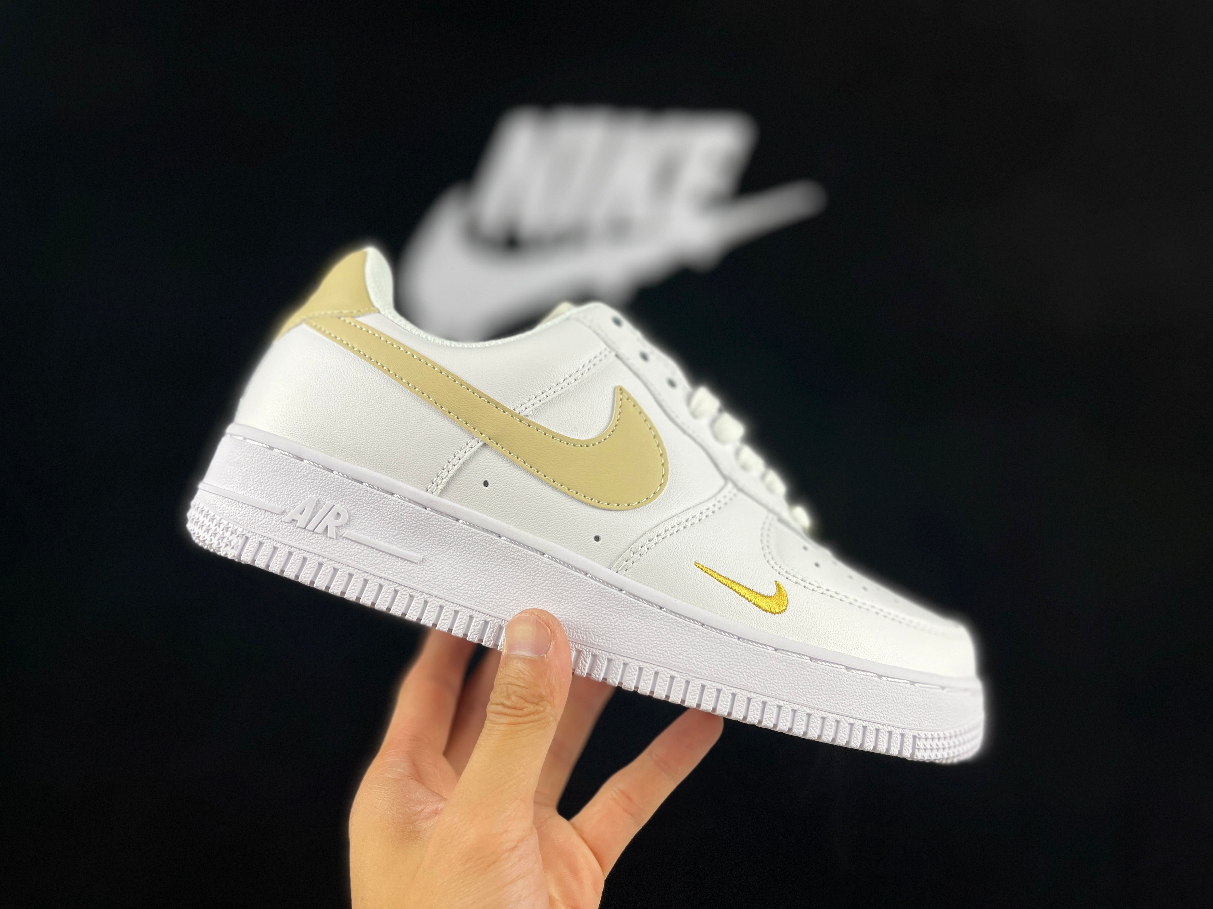 NIKE AIR FORCE 1 "Mini Swoosh White/Yellow" - Image 2