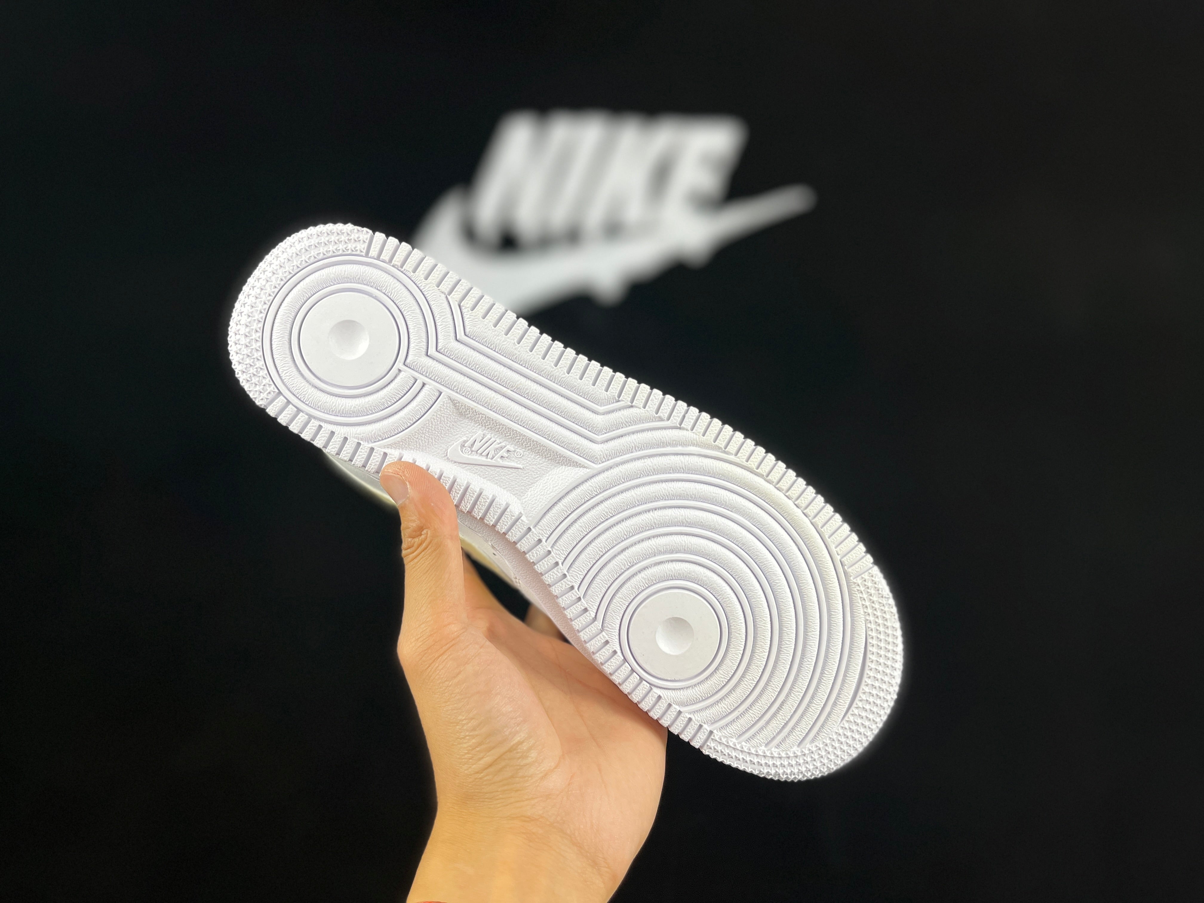 NIKE AIR FORCE 1 "Mini Swoosh White/Yellow" - Image 5