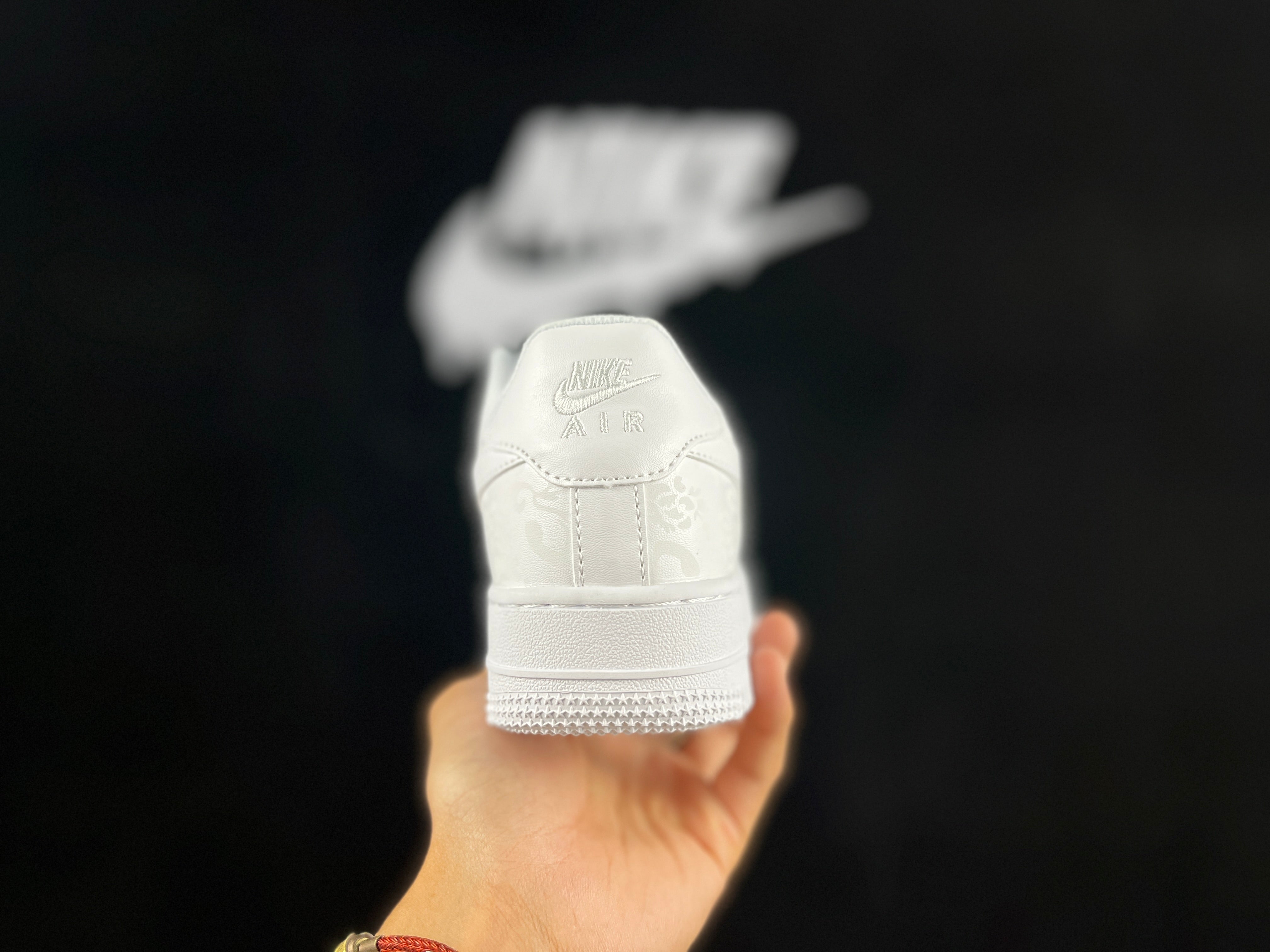 NIKE AIR FORCE 1 "Qinghua Porcelain" - Image 4