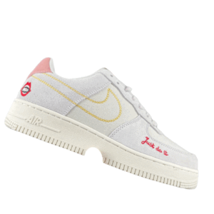 NIKE AIR FORCE 1