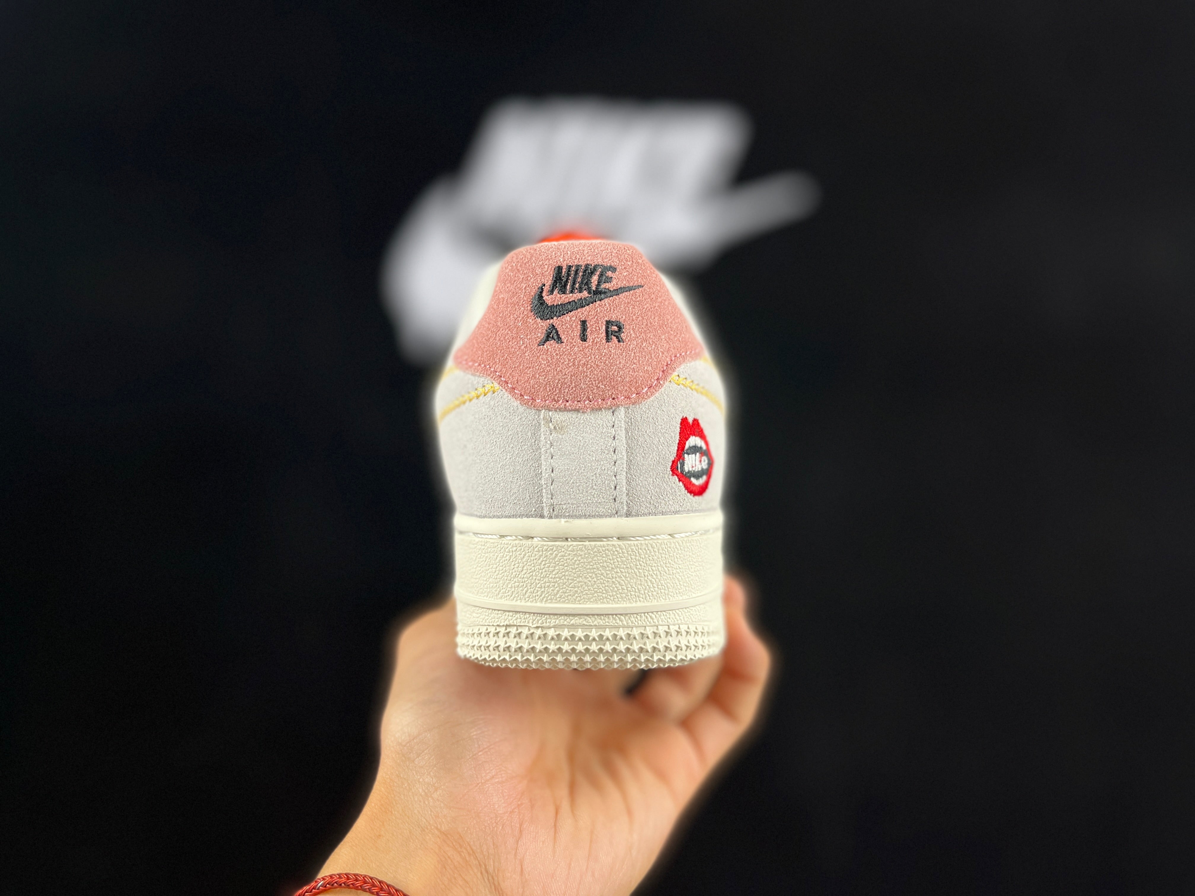NIKE AIR FORCE 1 - Image 4